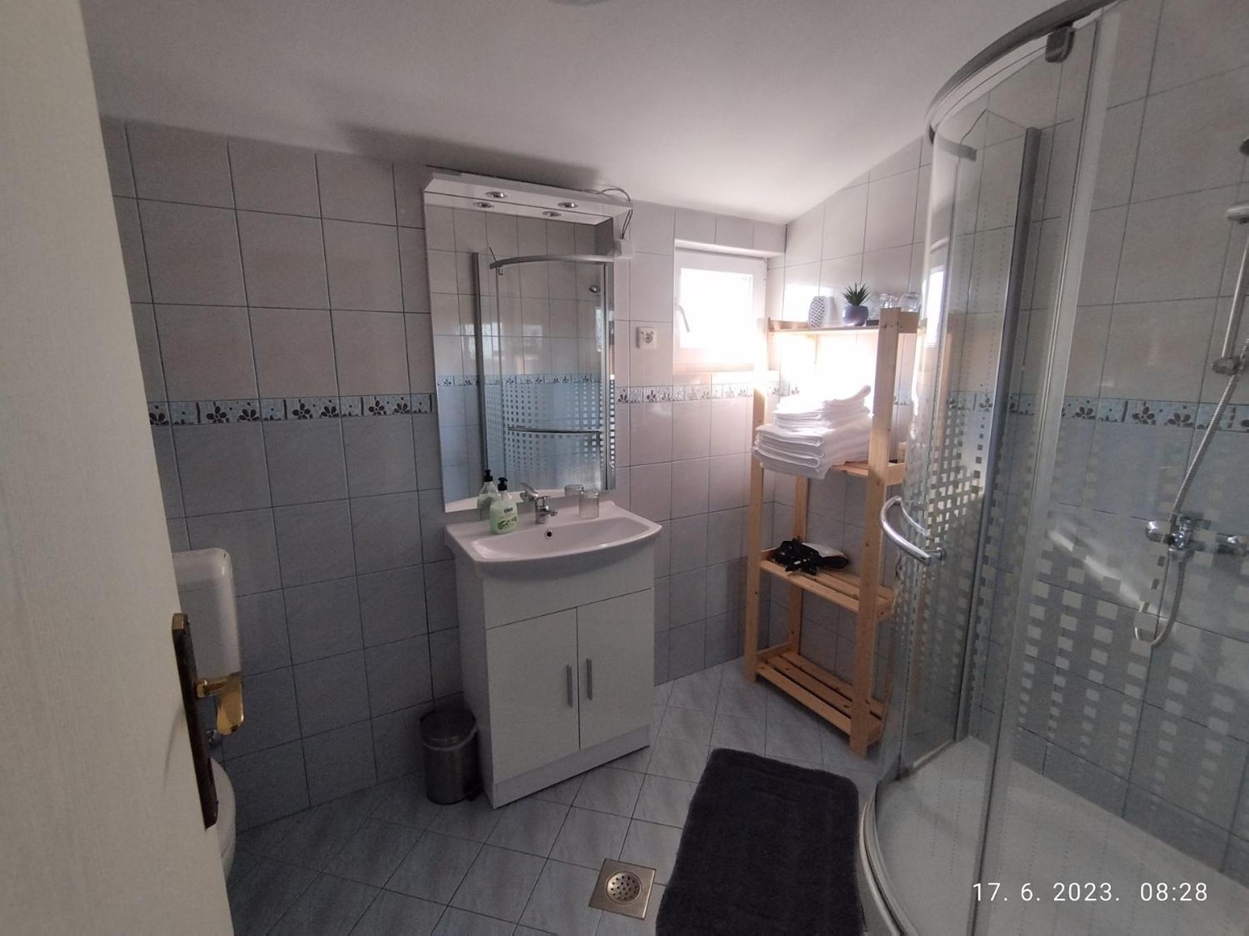 Apartment Zelena Oaza Sisan 75 M2 - 2 Bedrooms Exterior foto