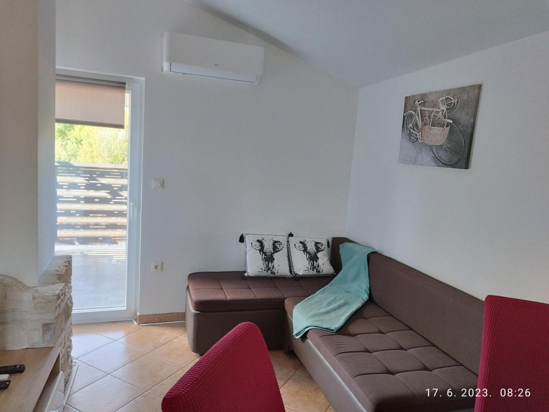 Apartment Zelena Oaza Sisan 75 M2 - 2 Bedrooms Exterior foto