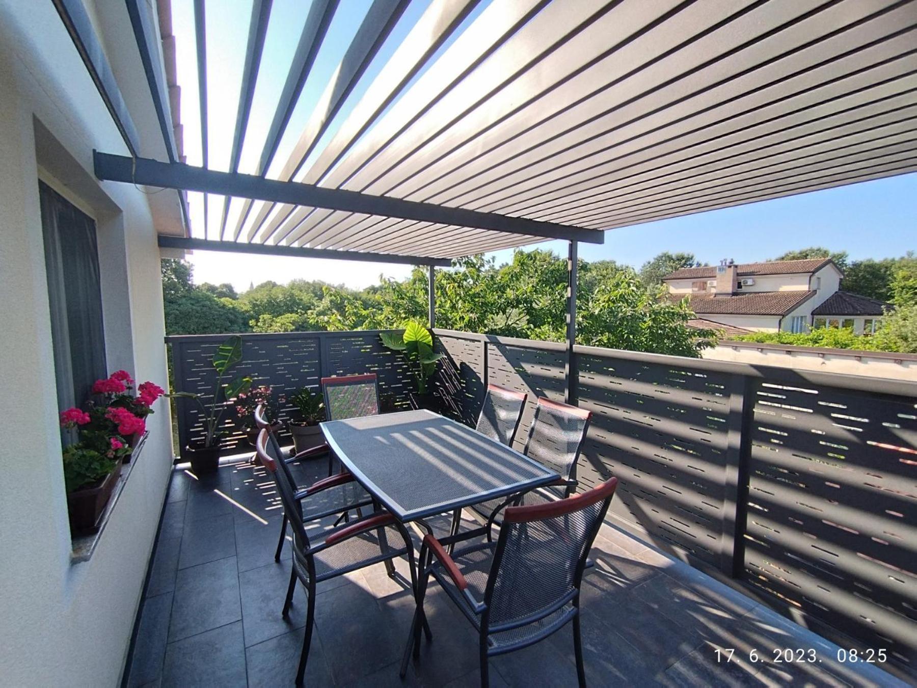 Apartment Zelena Oaza Sisan 75 M2 - 2 Bedrooms Exterior foto